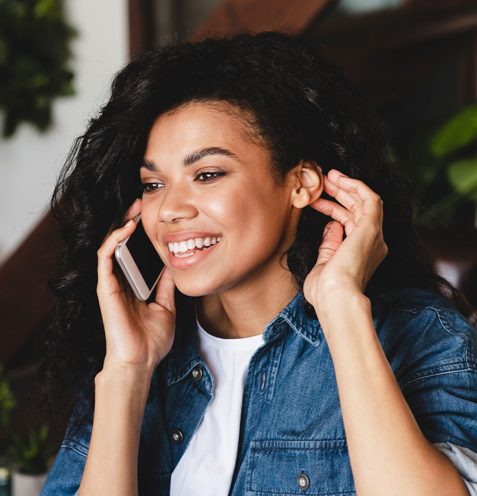dental patient making appointment mobile