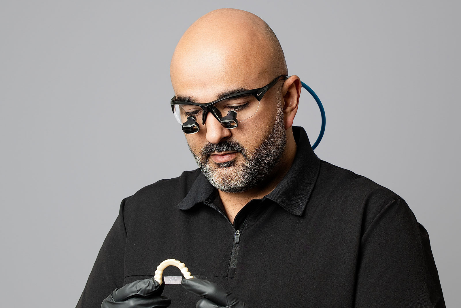 dr beniwal with full arch dental implant